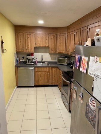 440 North Ave unit 215, Haverhill, MA 01830 - photo 4