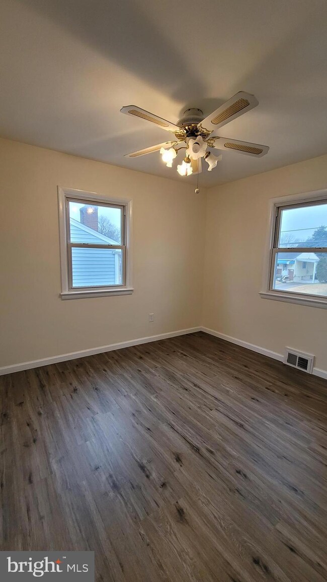 1412 Torrey Place, Hyattsville, MD 20782 - photo 6