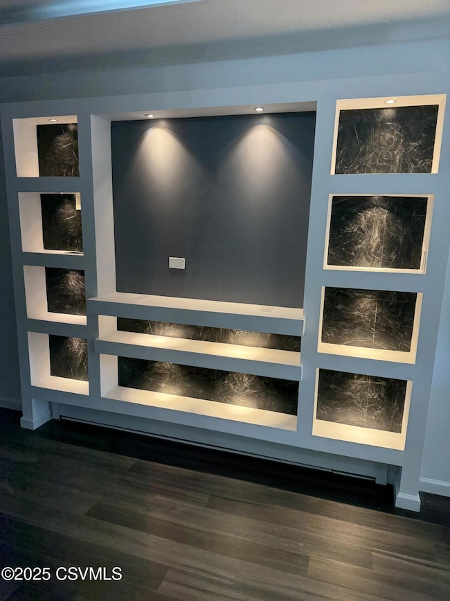 1405 W Walnut St, Coal Township, PA 17866 - photo 7