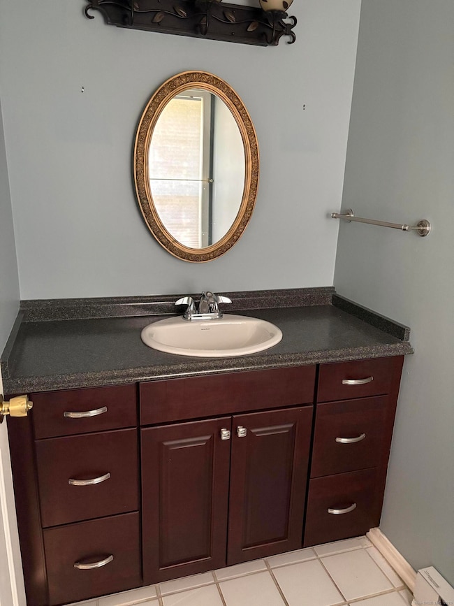 15 Patriots Square, Mansfield Center, CT 06250 - photo 3