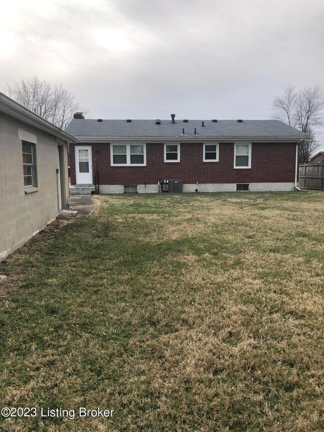 BCE75857-DFE2-49B9-B3D4-A5E56C789414