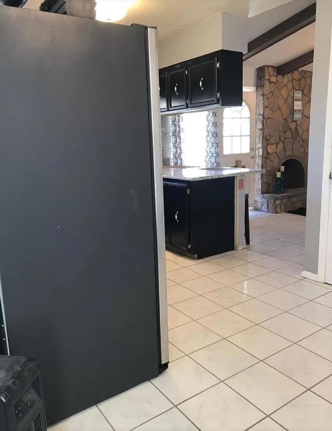 15323 Mineral Ct, Horizon City, TX 79928 - photo 7