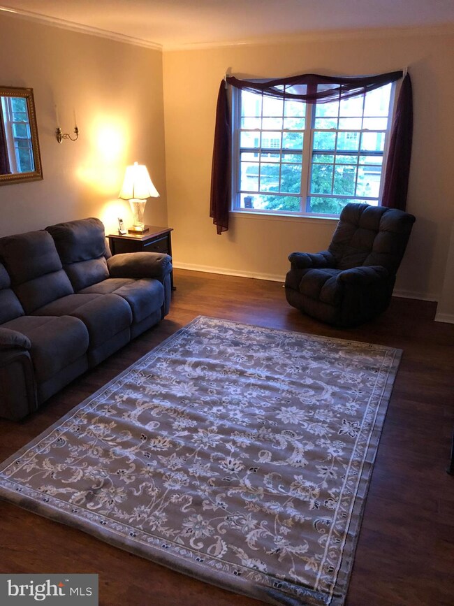 1667 Brynne Ln, Pottstown, PA 19464 - photo 4