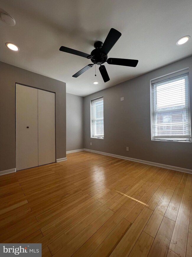 2347 Gerritt St, Philadelphia, PA 19146 - photo 6