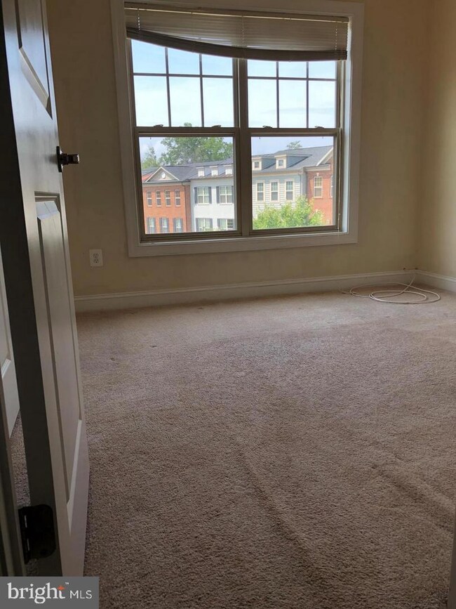 43364 Old Ryan Rd, Ashburn, VA 20148 - photo 6