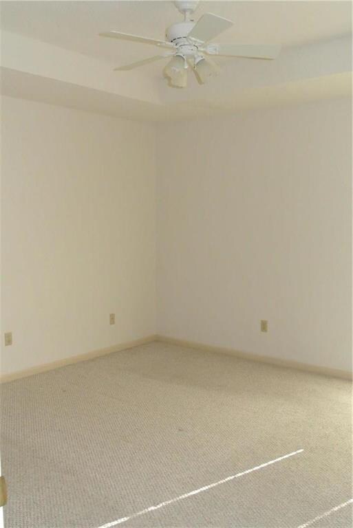 712 Meadow Ln, Raymore, MO 64083 - photo 6