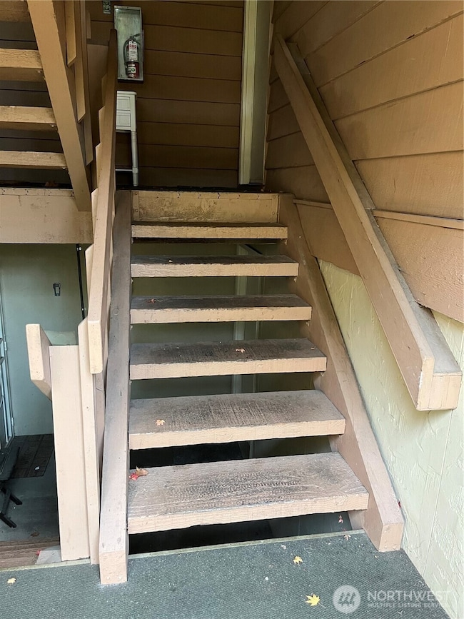 only 7 short steps to your door