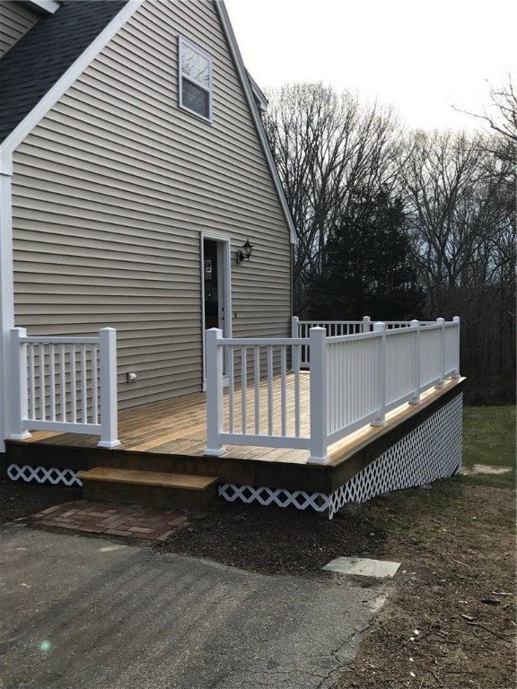 80 Andre Ave, Wakefield, RI 02879 - photo 2