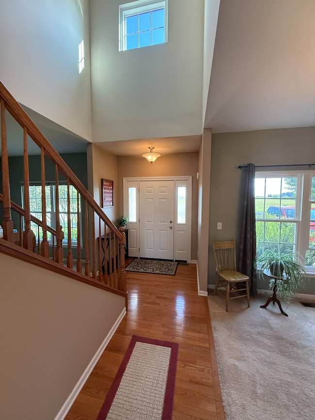 445 E Becker Place, Sycamore, IL 60178 - photo 3