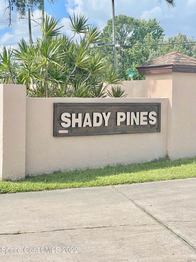 1266 Shady Pines Ln, Titusville, FL 32796 - photo 4