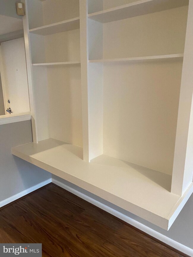 8105 Greenspring Way unit D, Owings Mills, MD 21117 - photo 6