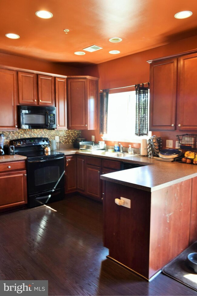 7114 Beissel Ct, Brandywine, MD 20613 - photo 5