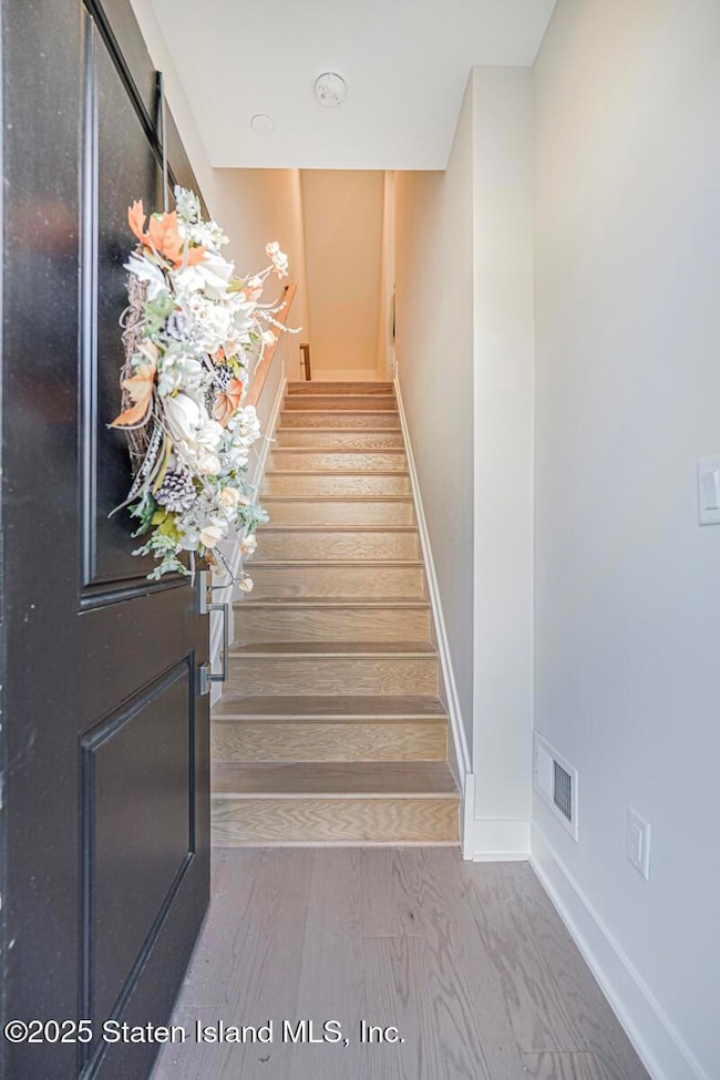 22 Edmund Way, Middletown Township, NJ 07748 - photo 2