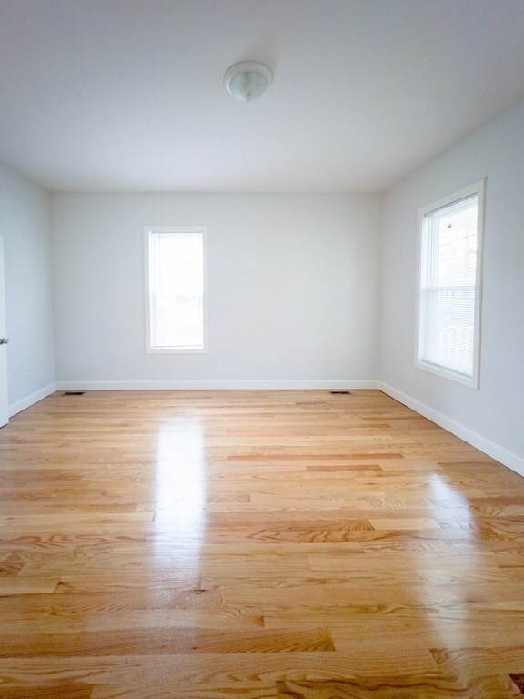 76 Hiawatha Rd unit 1, Mattapan, MA 02126 - photo 5