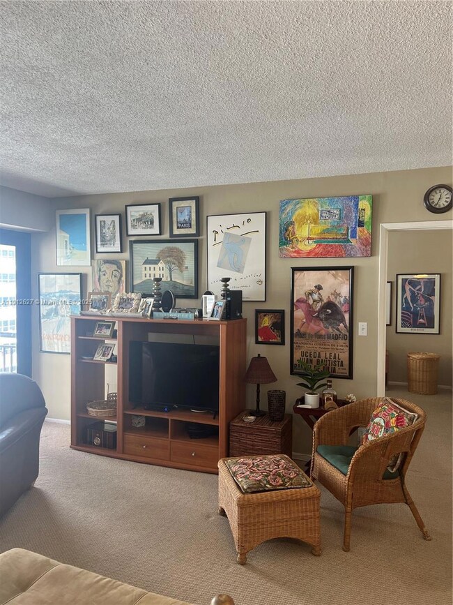 Galt Ocean Club Condominium unit 1403, Fort Lauderdale, FL 33308 - photo 3