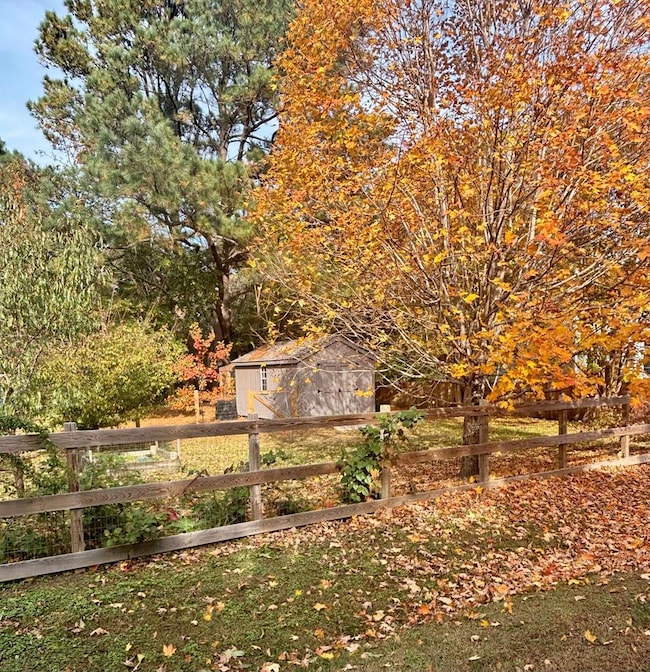 1 Jefferson St, Onancock, VA 23417 - photo 5