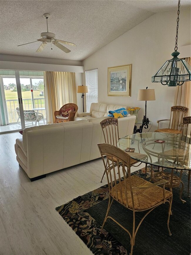 Living Room - dining area