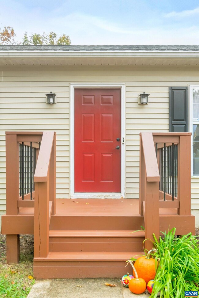 5578 Rolling Rd, Scottsville, VA 24590 - photo 5