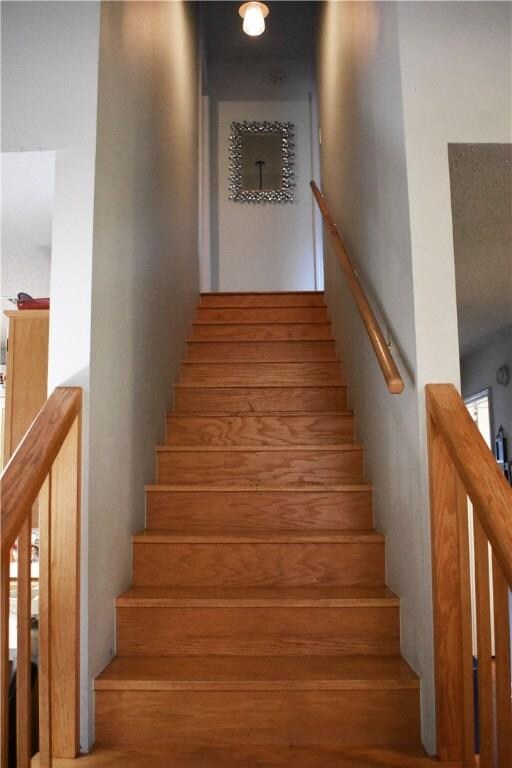 122 N Ozark St, Prairie Grove, AR 72753 - photo 7