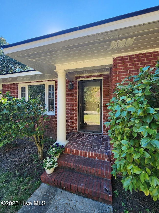 WrightsvilleRealtyNCFrontPorchWLSD