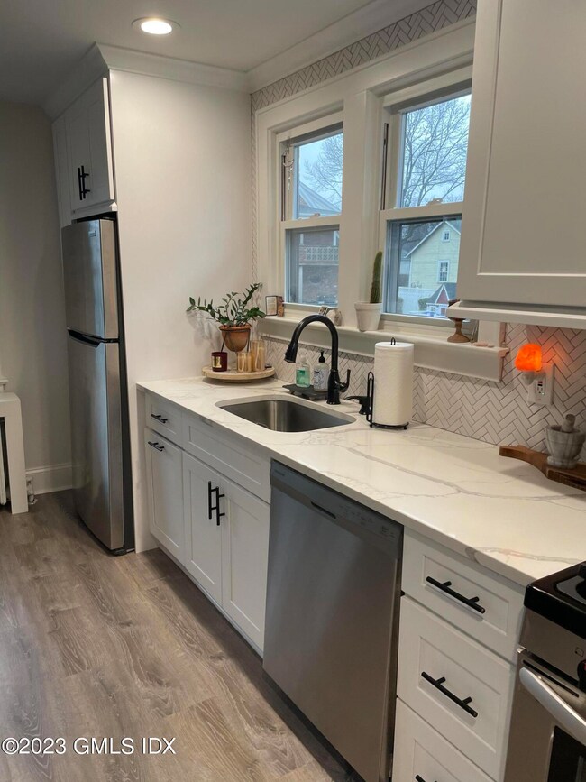 60 Weaver St unit 2, Greenwich, CT 06831 - photo 7