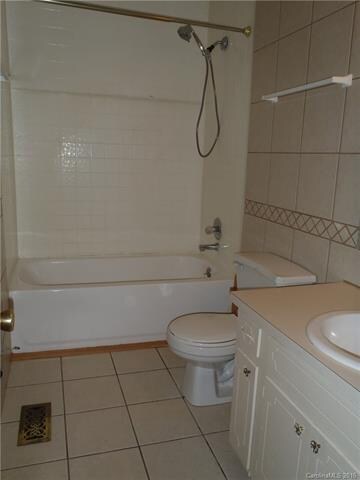 241 Shumaker Dr, Statesville, NC 28625 - photo 7