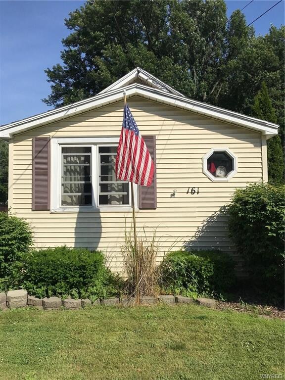 161 Stenzil St, North Tonawanda, NY 14120 - photo 2