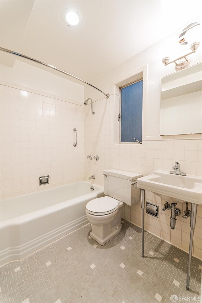 866 Green St unit 5, San Francisco, CA 94133 - photo 3