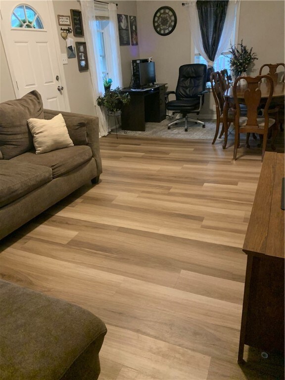 13 Redwood St, Woonsocket, RI 02895 - photo 7