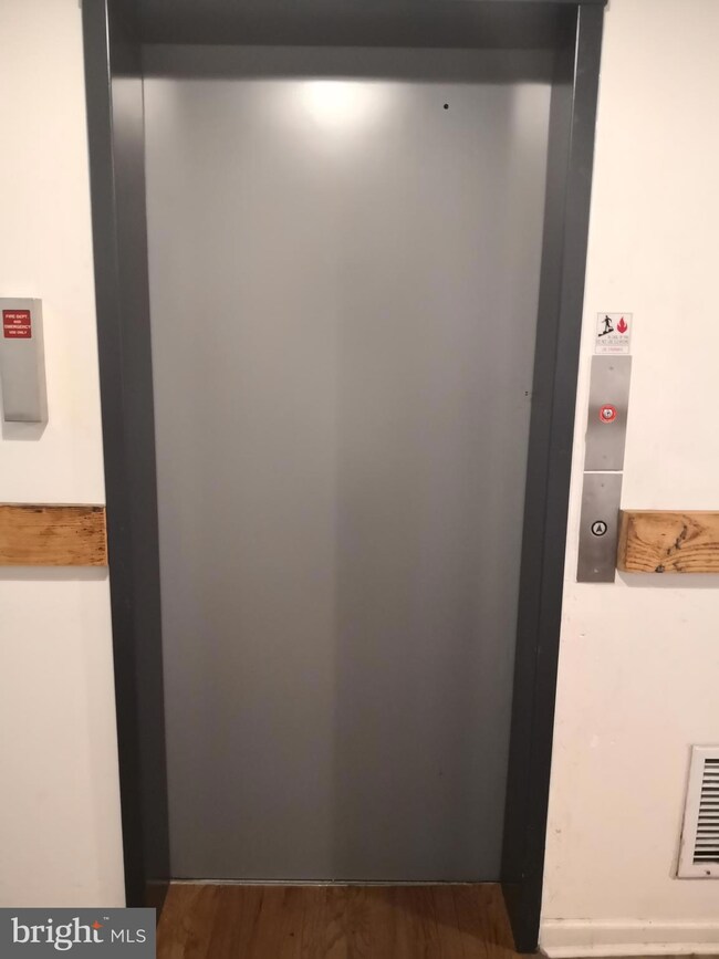 1020 Hamilton St unit 206, Philadelphia, PA 19123 - photo 6