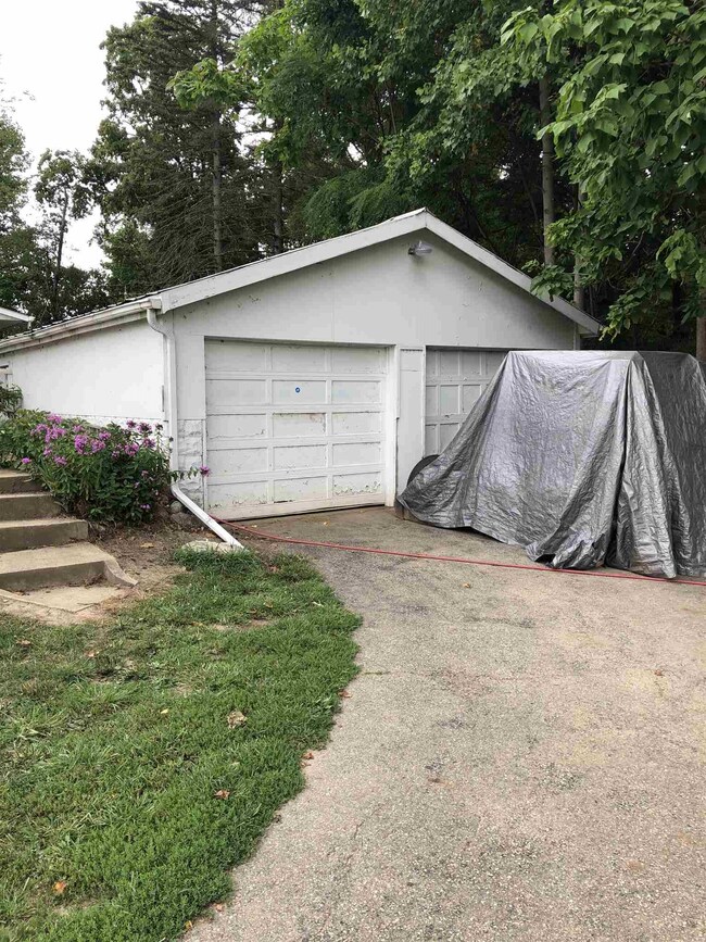 6822 N East Rockfield Rd, Delphi, IN 46923 - photo 3