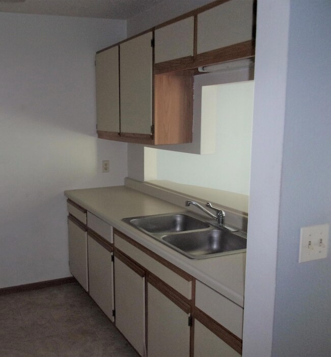 1330 18th St unit B103, Cloquet, MN 55720 - photo 3