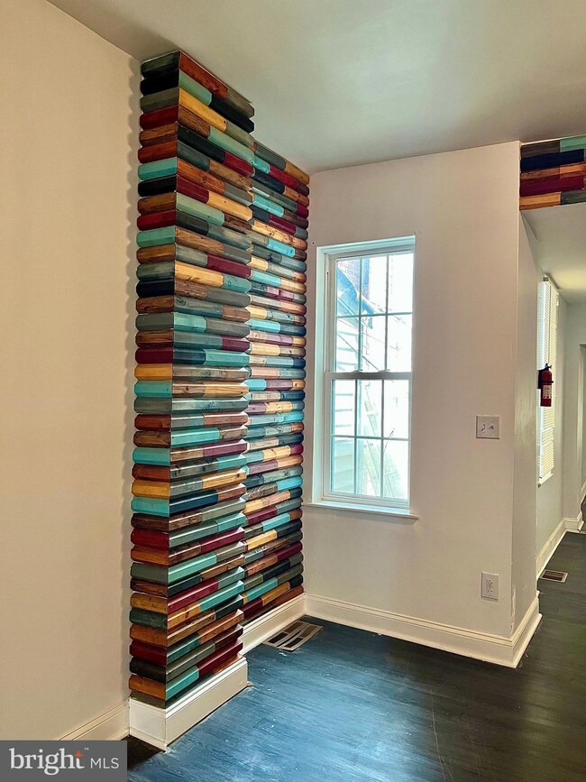 1228 E 22nd St, Wilmington, DE 19802 - photo 2