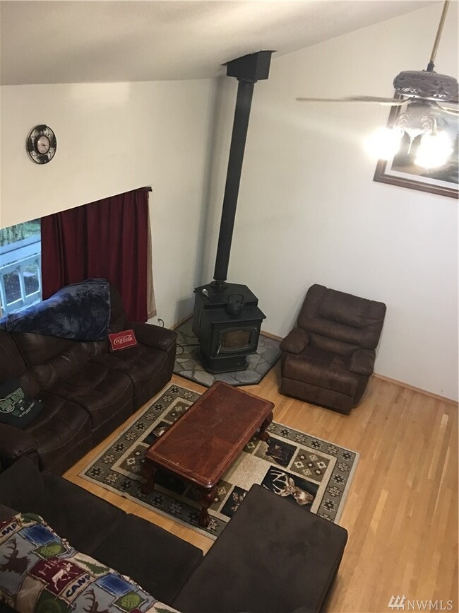 8540 Sweet Clover Dr SE, Yelm, WA 98597 - photo 6