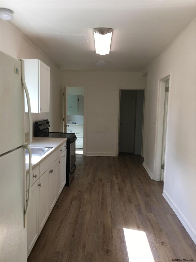 13 Oak St, Corinth, NY 12822 - photo 3