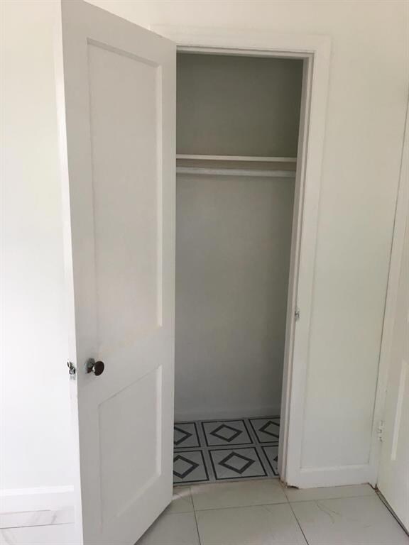 924 30th Ct, West Palm Beach, FL 33407 - photo 4