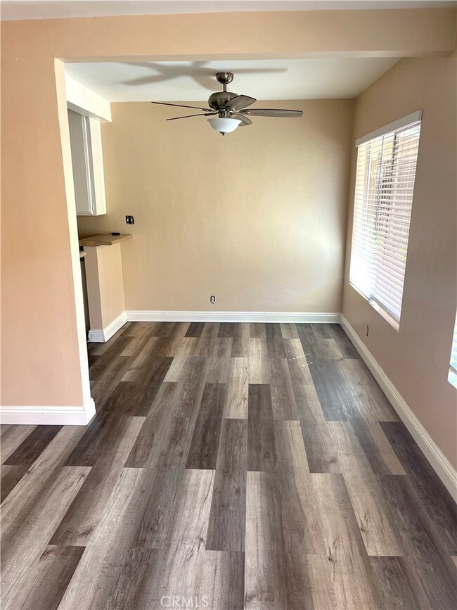 2115 Placentia Ave unit 15, Costa Mesa, CA 92627 - photo 4