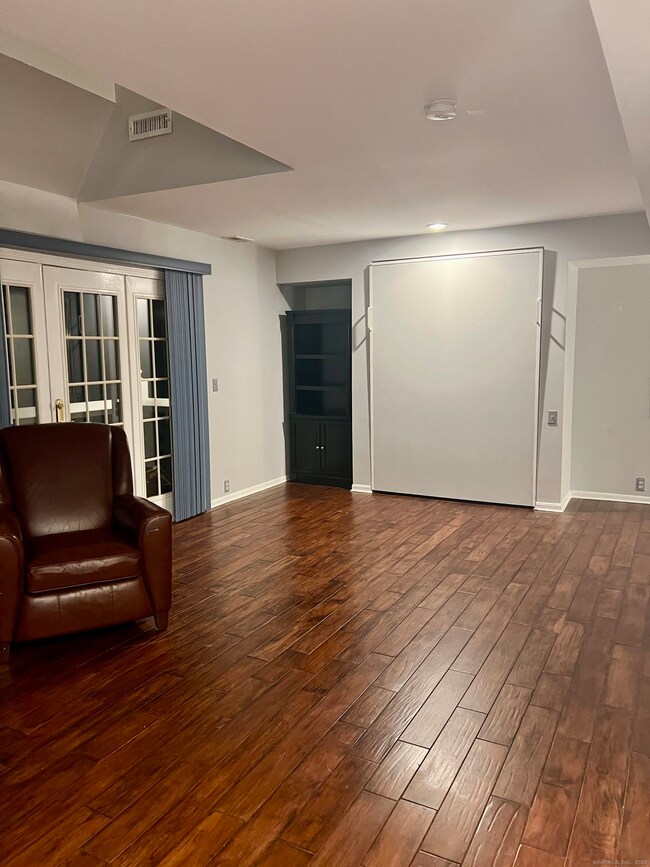 Murphy bed in the event you have company