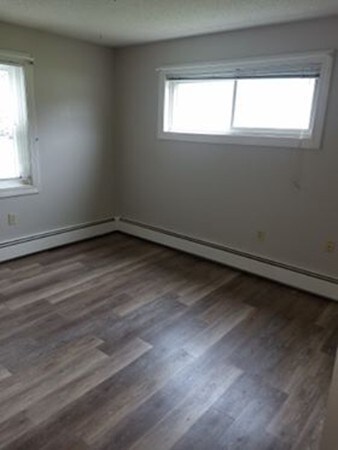 18 Fredette St, Chicopee, MA 01022 - photo 7