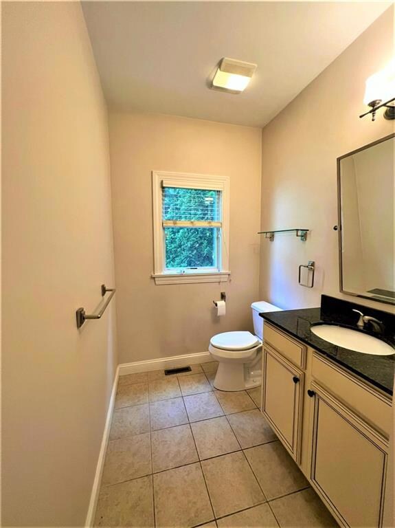 131 Fruit Hill Ave unit 17, North Providence, RI 02911 - photo 5