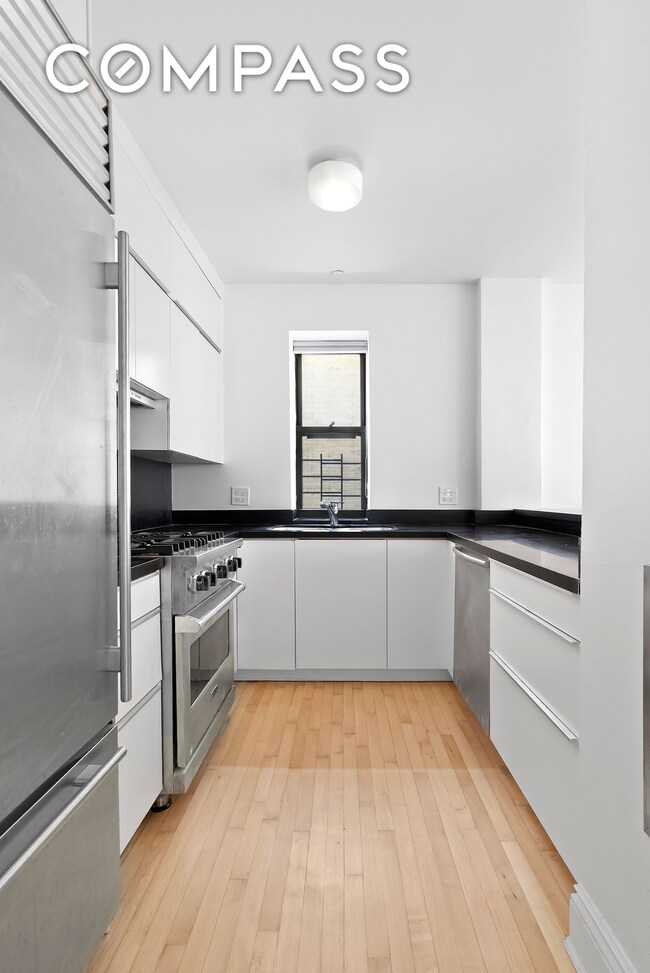 223 W 80th St unit 7, New York, NY 10024 - photo 5