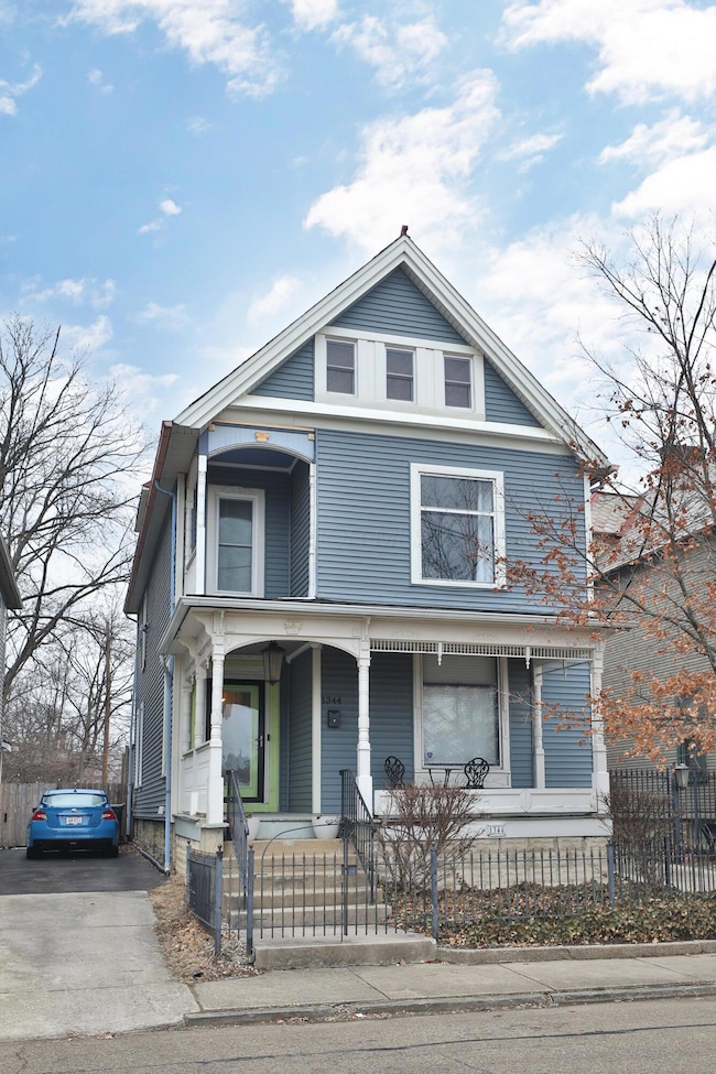 1344 Oak Street