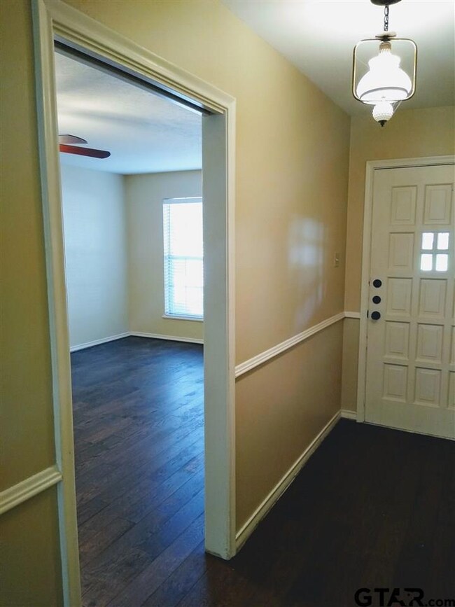 119 119 E Sheridan St, Tyler, TX 75701 - photo 6