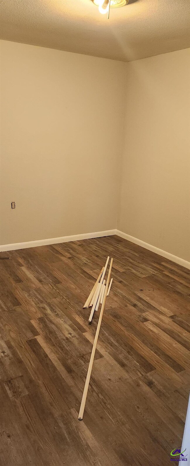 402 Curtis St, Warner Robins, GA 31093 - photo 3