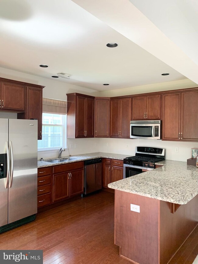 15 Yorkshire Ln, Mount Holly, NJ 08060 - photo 4