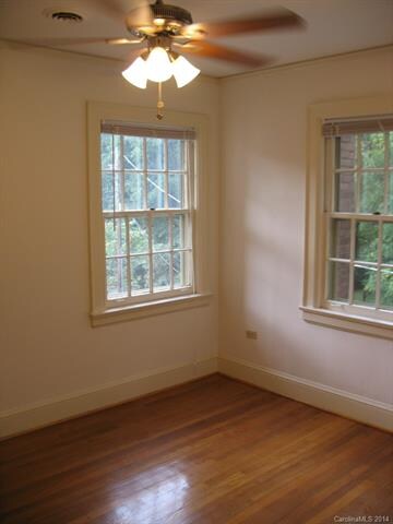 412 S Center St, Statesville, NC 28677 - photo 4