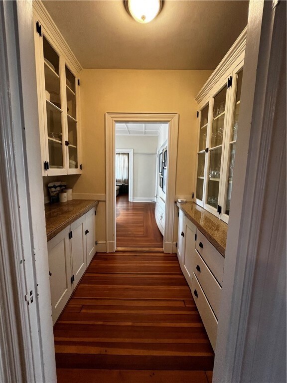 11 Brooks Ave unit 1, Newport, RI 02840 - photo 7