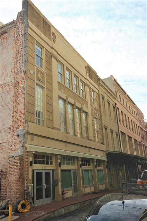 820 Union St unit 202, New Orleans, LA 70112 - photo 2