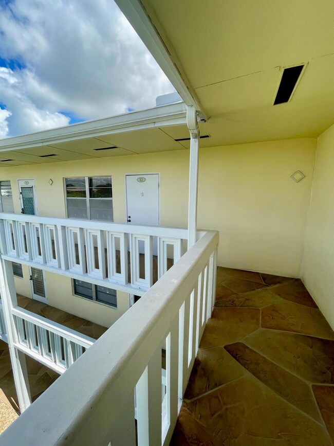 32 Dorset A unit 320, Boca Raton, FL 33434 - photo 3