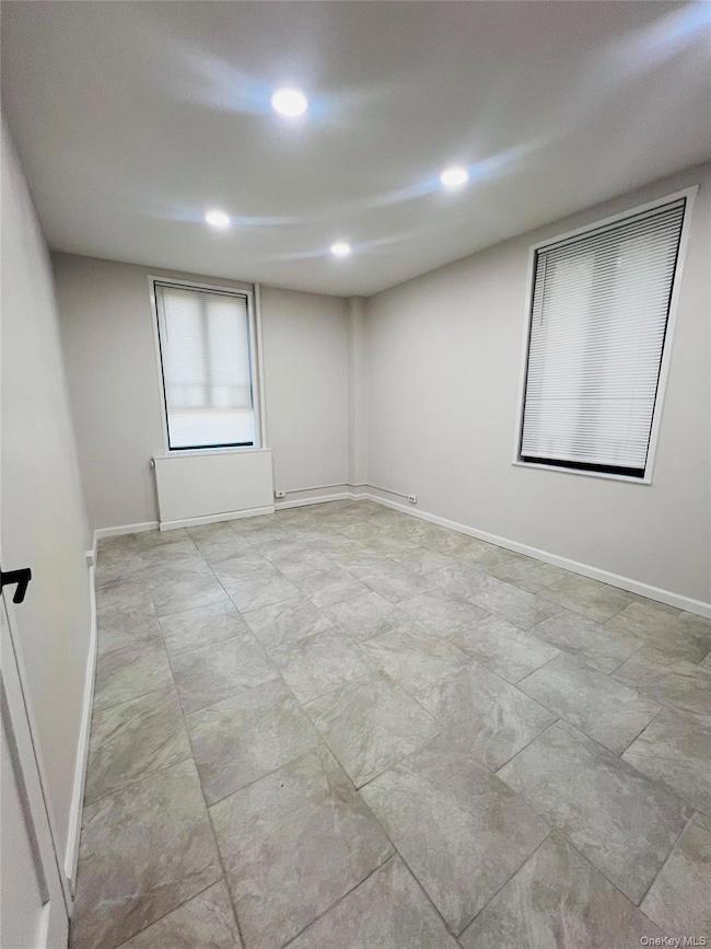 2200 E Tremont Ave unit TH, Bronx, NY 10462 - photo 5